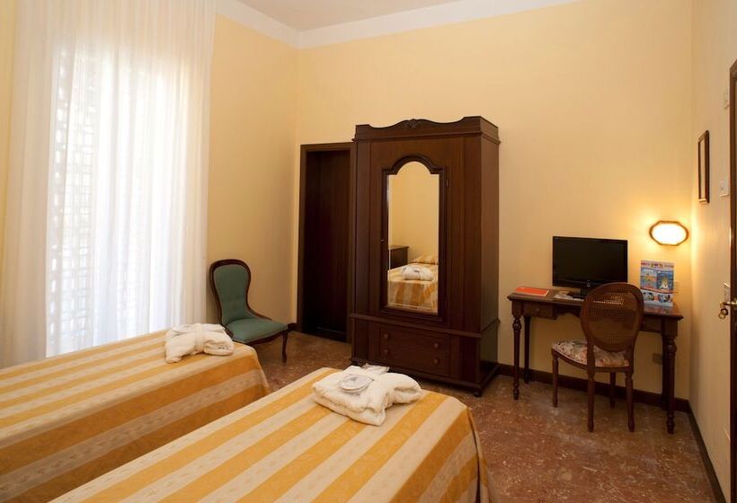 اتاق استاندارد سه نفره, Milano Helvetia