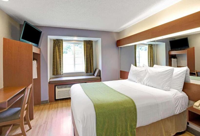 Номер Стандарт, Microtel Inn & Suites By Wyndham Cherokee