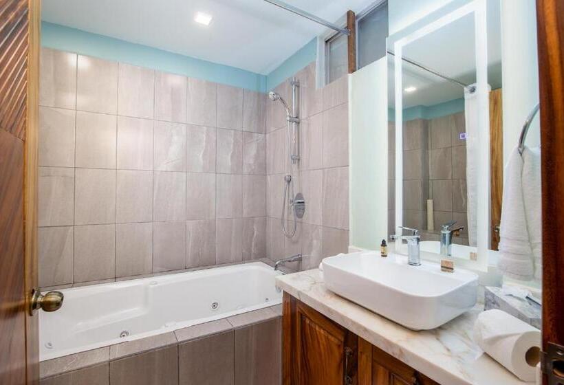 Sviitti Poreallas, South Shore Villa Armonia Luxury Boutique