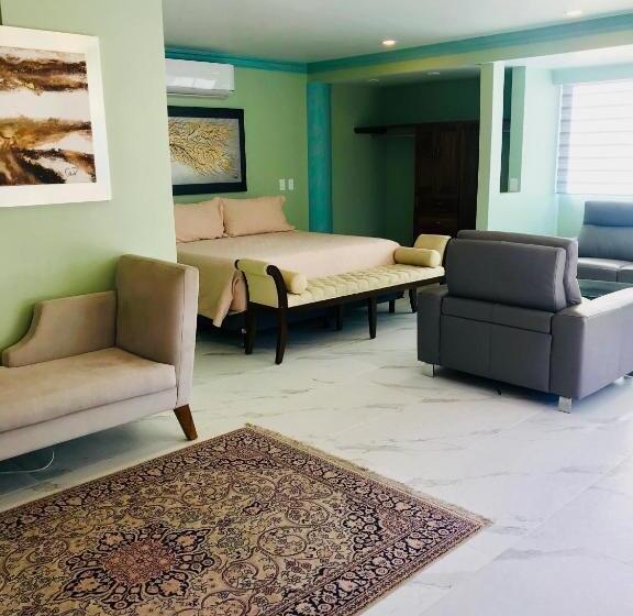 Sviitti Poreallas, South Shore Villa Armonia Luxury Boutique