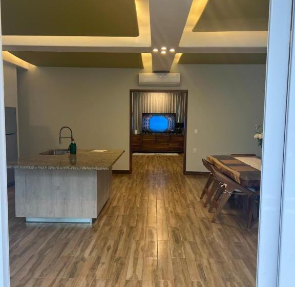Perhehuone, South Shore Villa Armonia Luxury Boutique