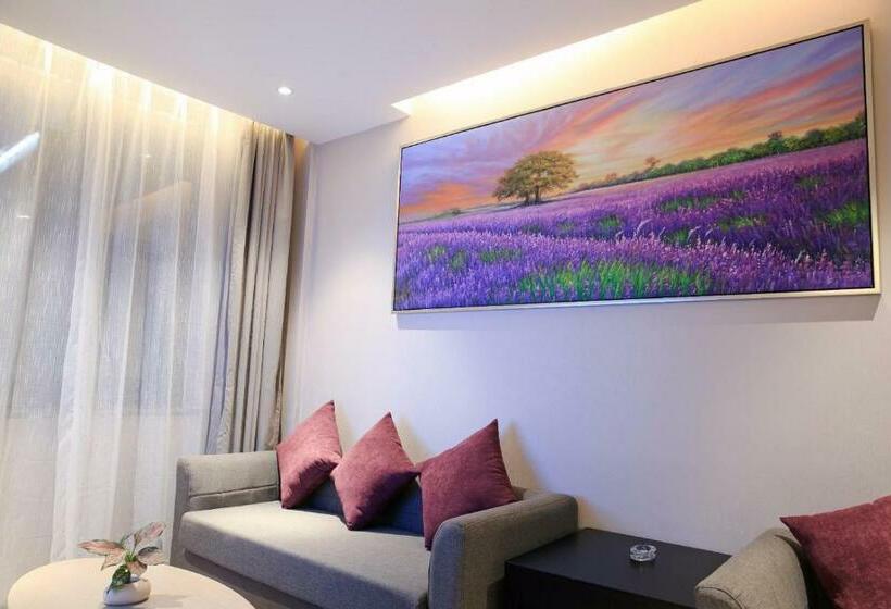 Люкс Повышенной Комфортности, Lavande Hotels·shenzhen North Railway Station Longhua Yicheng Center
