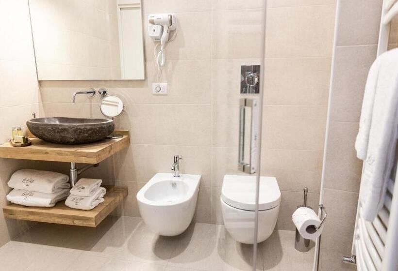 اتاق سوپریور, Li Cetti