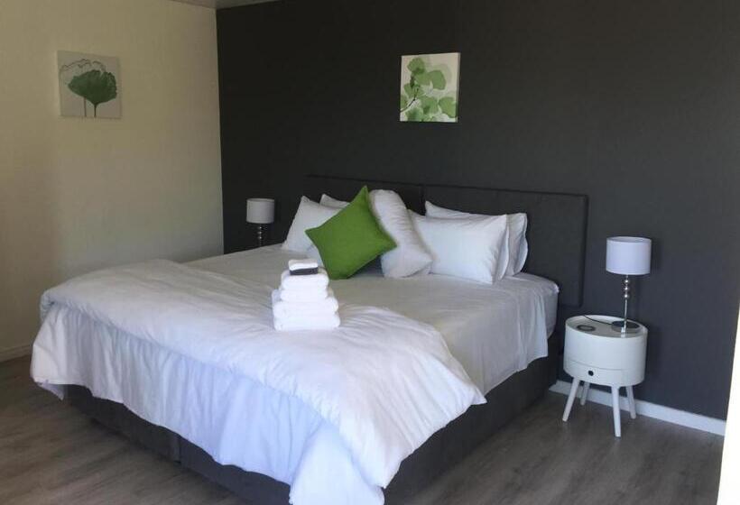 Family Suite, Vue Port