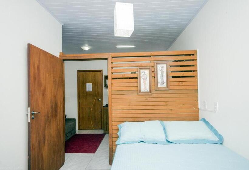 Apartamento 1 Dormitório com Sacada, Residencial Salmão