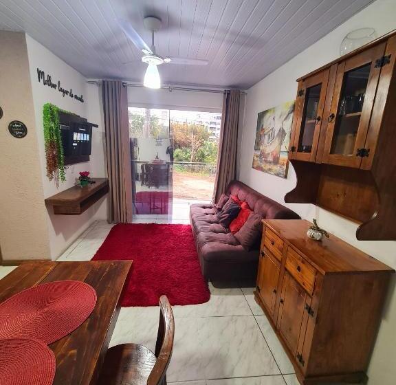 Apartamento 2 Dormitórios, Residencial Salmão