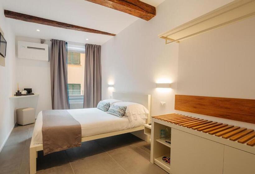 Номер Стандарт, Oblò Portovenere Guesthouse