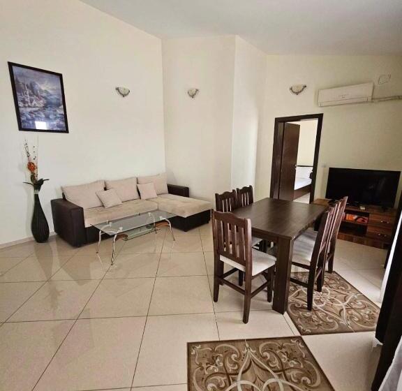Апартаменты 2 Спальни Вид на Море, Afrodita Apartments 2