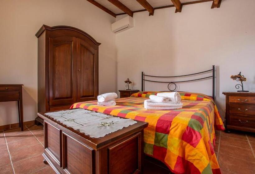 بانگلوی استاندارد 2 خوابه, La Vignazza B&b