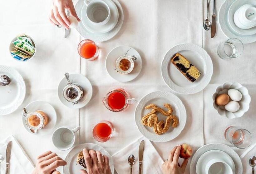 اتاق استاندارد چهار تخته, La Vignazza B&b