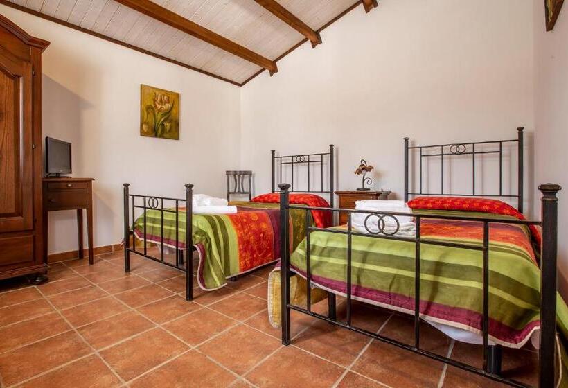 بانگلوی استاندارد, La Vignazza B&b