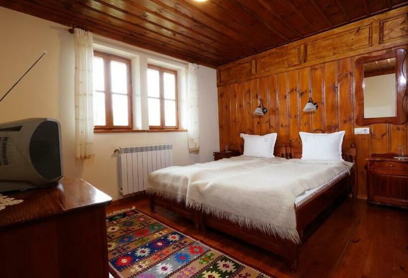 Номер Стандарт, Yovina House Zheravna