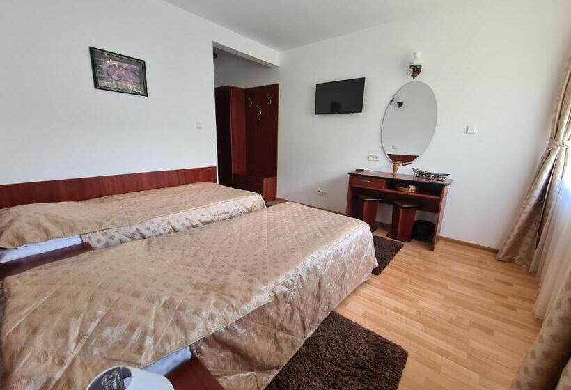 Номер Стандарт, Pension Marina