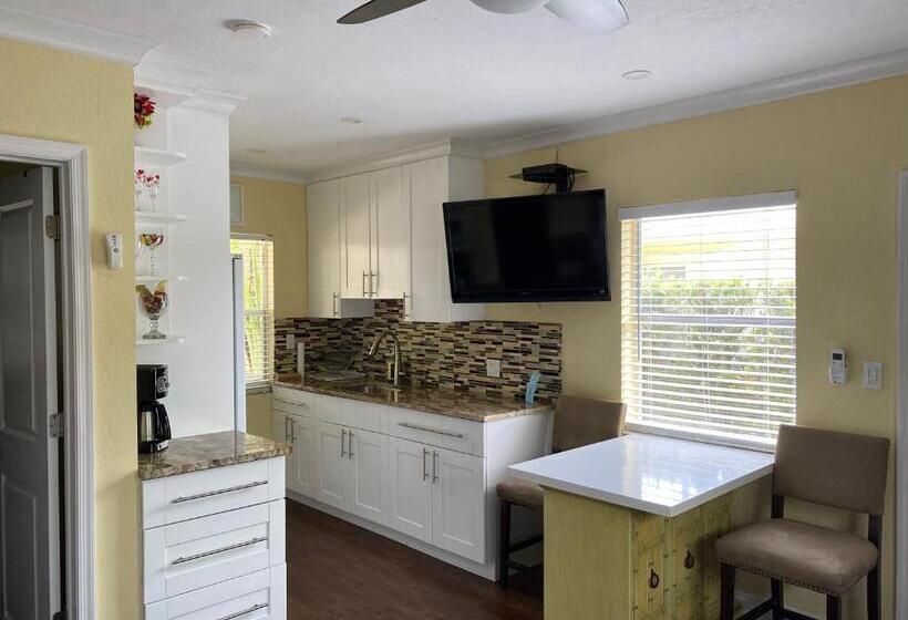 Студио Стандарт Вид на Сад, Atlantic Shores Vacation Villas