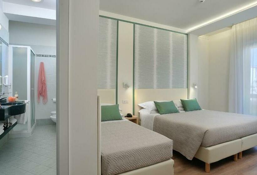 Comfort room with balcony, Riviera B&b