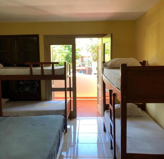 اتاق استاندارد با بالکن, La Casa De Pedro Hostel