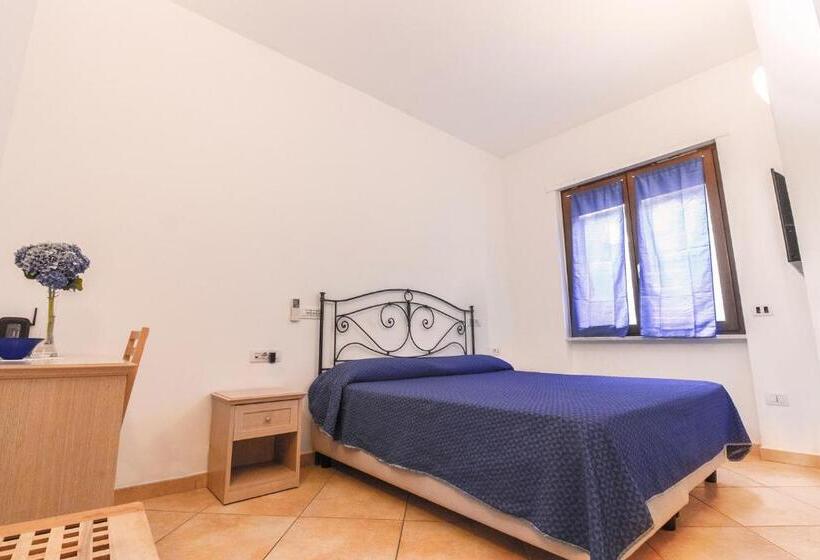 اتاق کلاسیک, Pinguino B&b