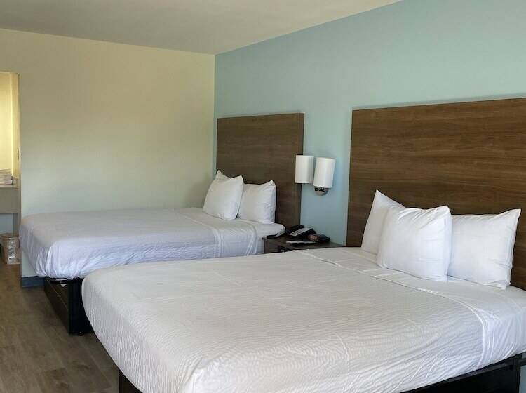 Номер Стандарт 2 Двуспальные Кровати, Baymont By Wyndham Biloxi   Ocean Springs