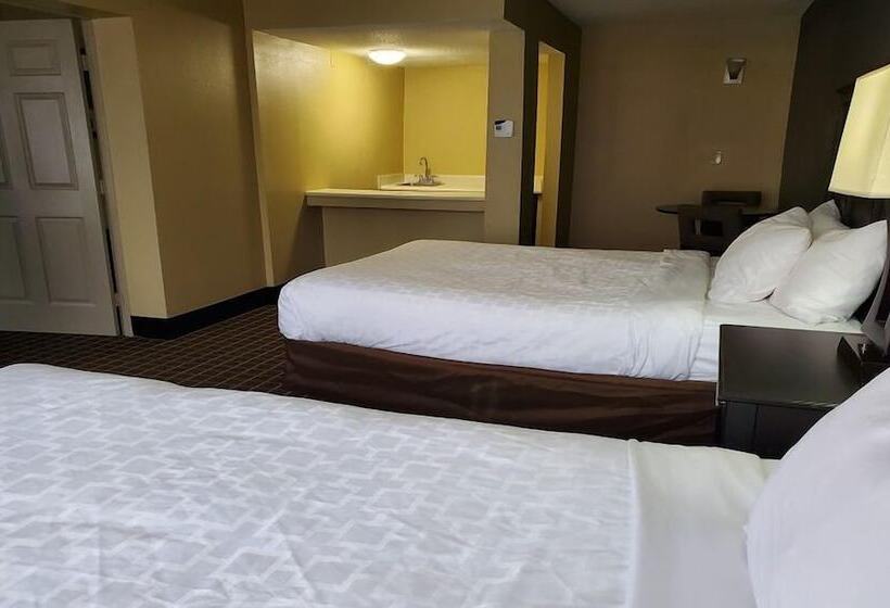 Люкс, Clarion Hotel & Suites