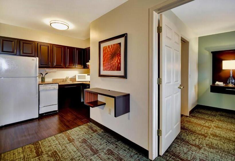 اتاق استاندارد برای معلولان, Staybridge Suites Madison   East, An Ihg