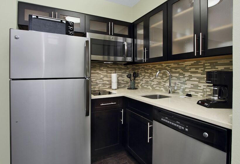 Люкс 2 Спальни, Staybridge Suites Tysons   Mclean, An Ihg