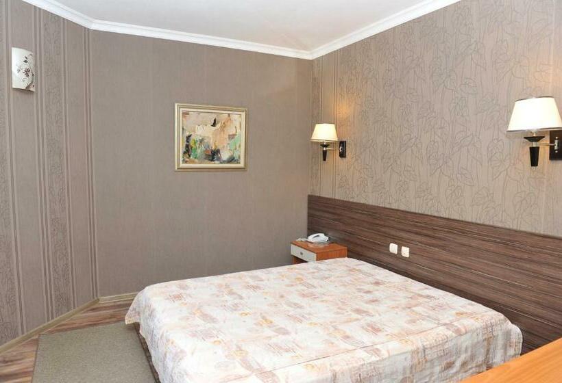 스탠다드 발코니 룸, Family Hotel Edia Sandanski