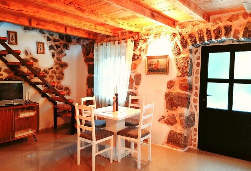 带1个卧室的带阳台的公寓, Ethno Village Kokorici