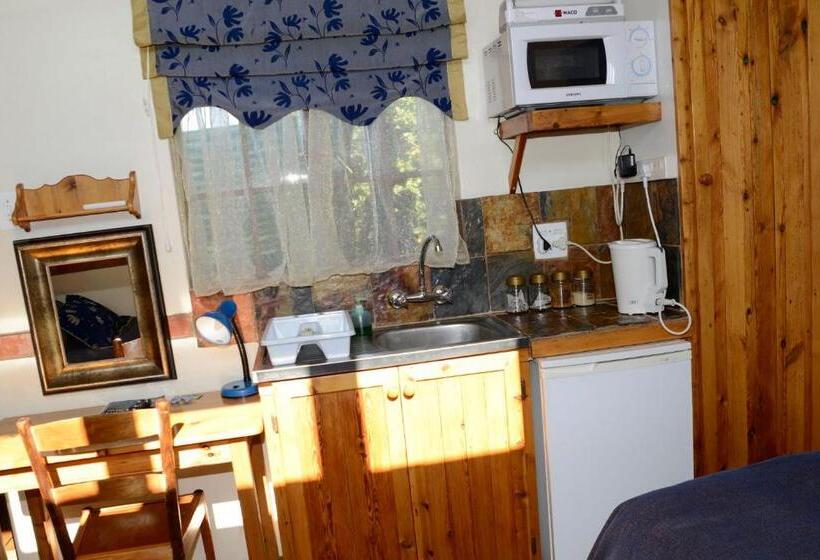 Standard room with outdoor bath, Marnicus B&b
