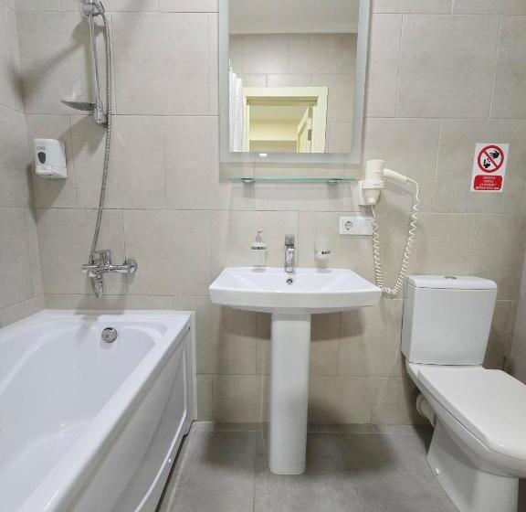 Семейный Номер, Wellotel Chornomorsk