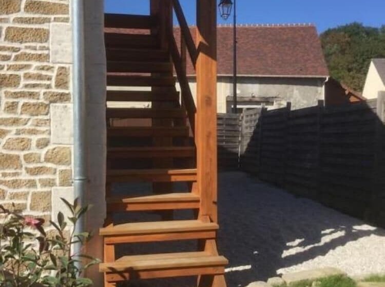 Номер Стандарт, Les Crinieres En Brie