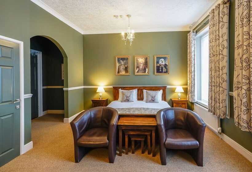 Номер Deluxe, The Old Hall