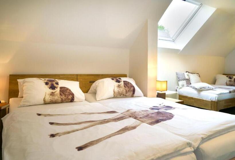 家庭间, Pension Sleep In Brettach
