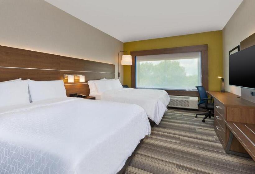Номер Стандарт, Holiday Inn Express & Suites   Milan   Sandusky Area, An Ihg