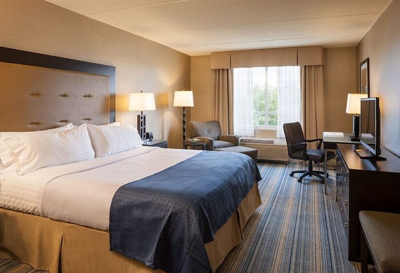 Люкс, Holiday Inn Hartford Downtown Area By Ihg