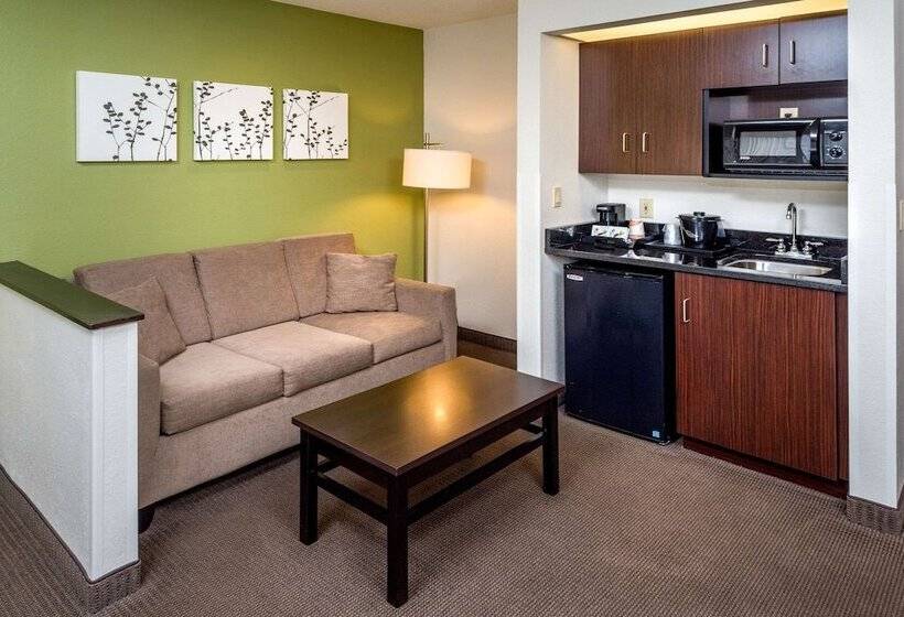 Люкс Адаптированный для Инвалидов, Sleep Inn & Suites Cross Lanes  South Charleston