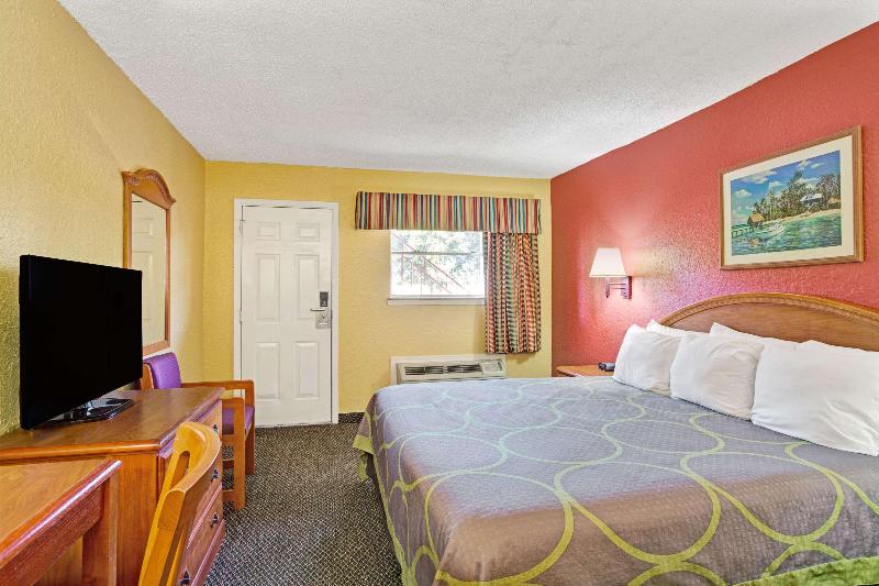 اتاق استاندارد با تخت بزرگ, Super 8 By Wyndham La Marque Tx/texas City Area