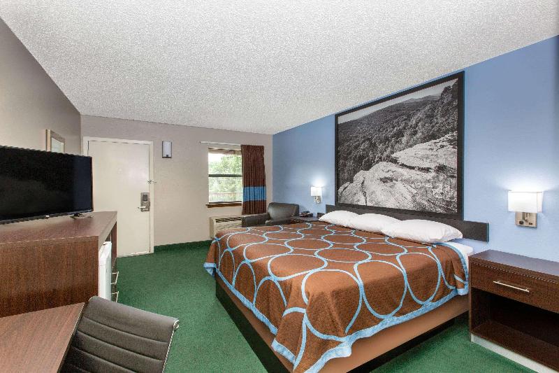 스탠다드 룸 킹사이즈 침대, Super 8 By Wyndham Malvern