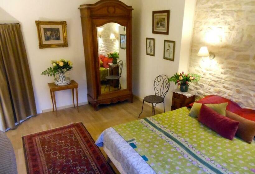 标准间, Auberge De La  Tuilerie