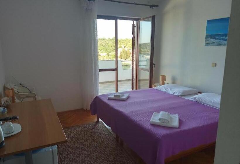 Номер Стандарт с Балконом, Picić Guesthouse