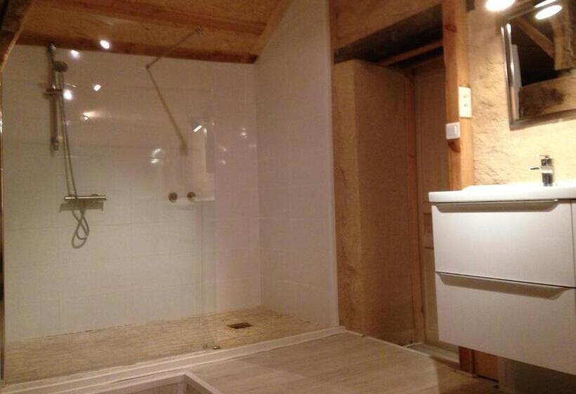 Семейный Номер, Chambres D Hotes  La Source