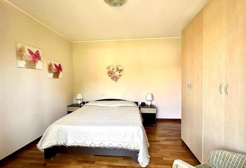Номер Стандарт с Балконом, B&b Mariposa