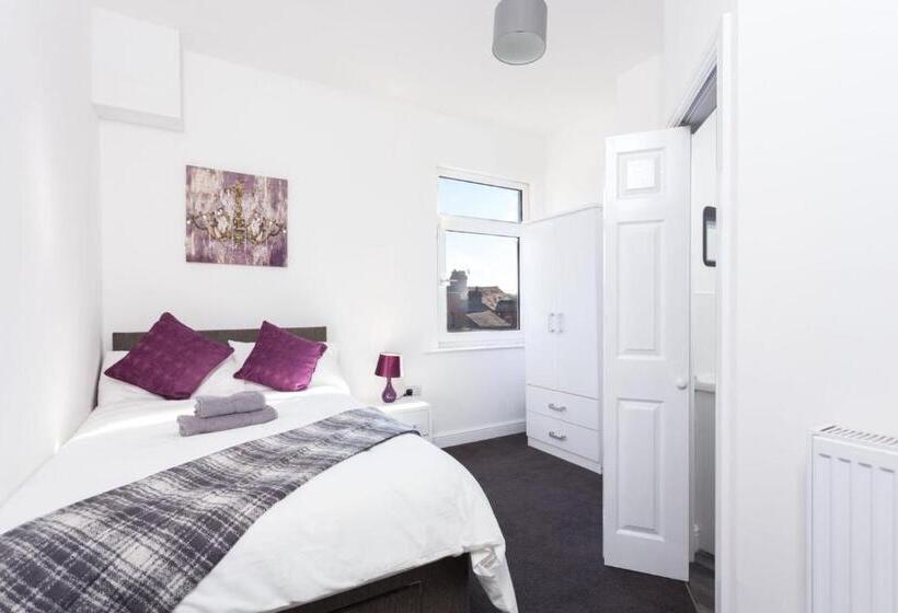 Номер Стандарт Совместная Ванная, Townhouse @ 76 Clare Street Stoke
