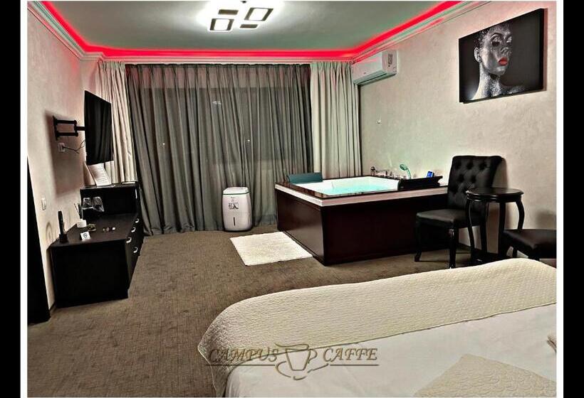 اتاق استاندارد با تخت بزرگ, Campus Caffe Mansion