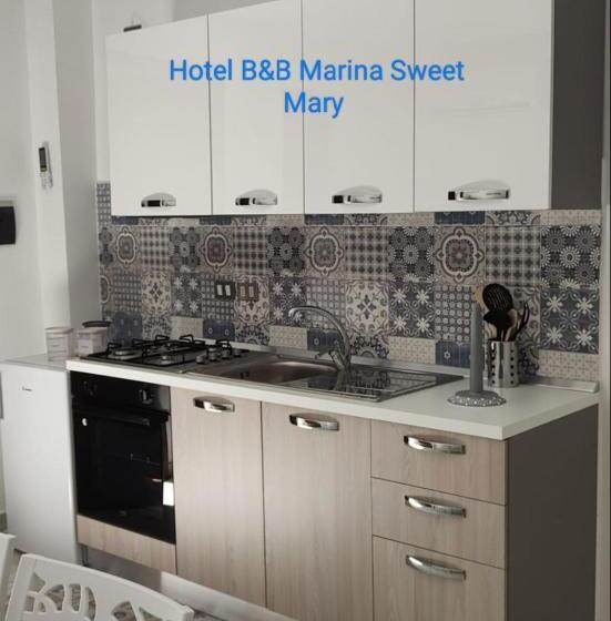 شقة غرفة واحدة, B&b Marina
