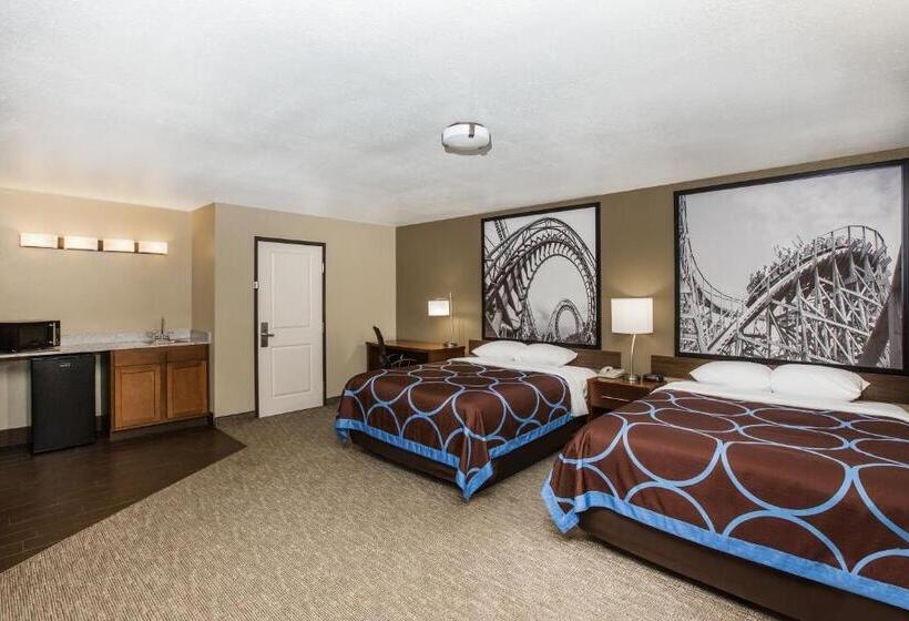 סוויטה דלוקס, Super 8 By Wyndham Altoona