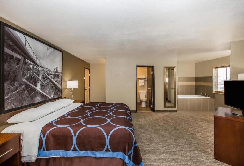 סוויטה דלוקס, Super 8 By Wyndham Altoona