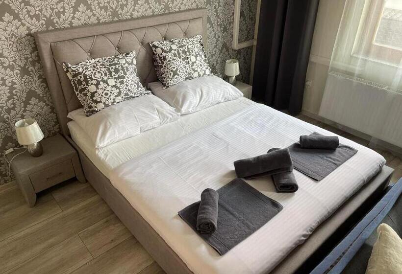 豪华房间, Végvári Hotel Eger