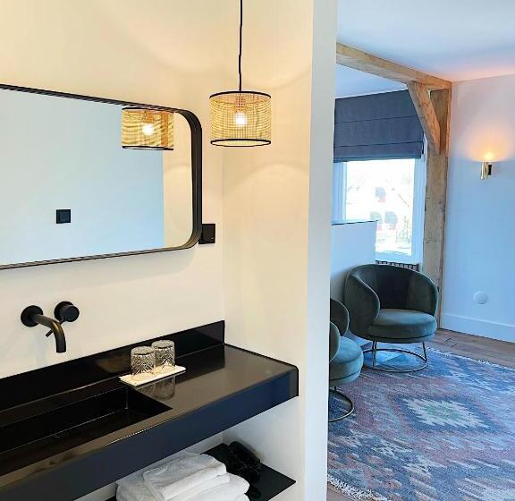 Люкс с Балконом, Boutique Hotel Hippe Hendrik