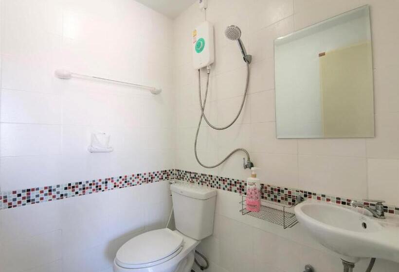 اتاق استاندارد با بالکن, Nice Nap Hostel