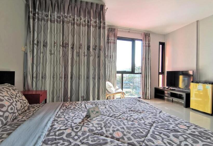 اتاق استاندارد با بالکن, Nice Nap Hostel